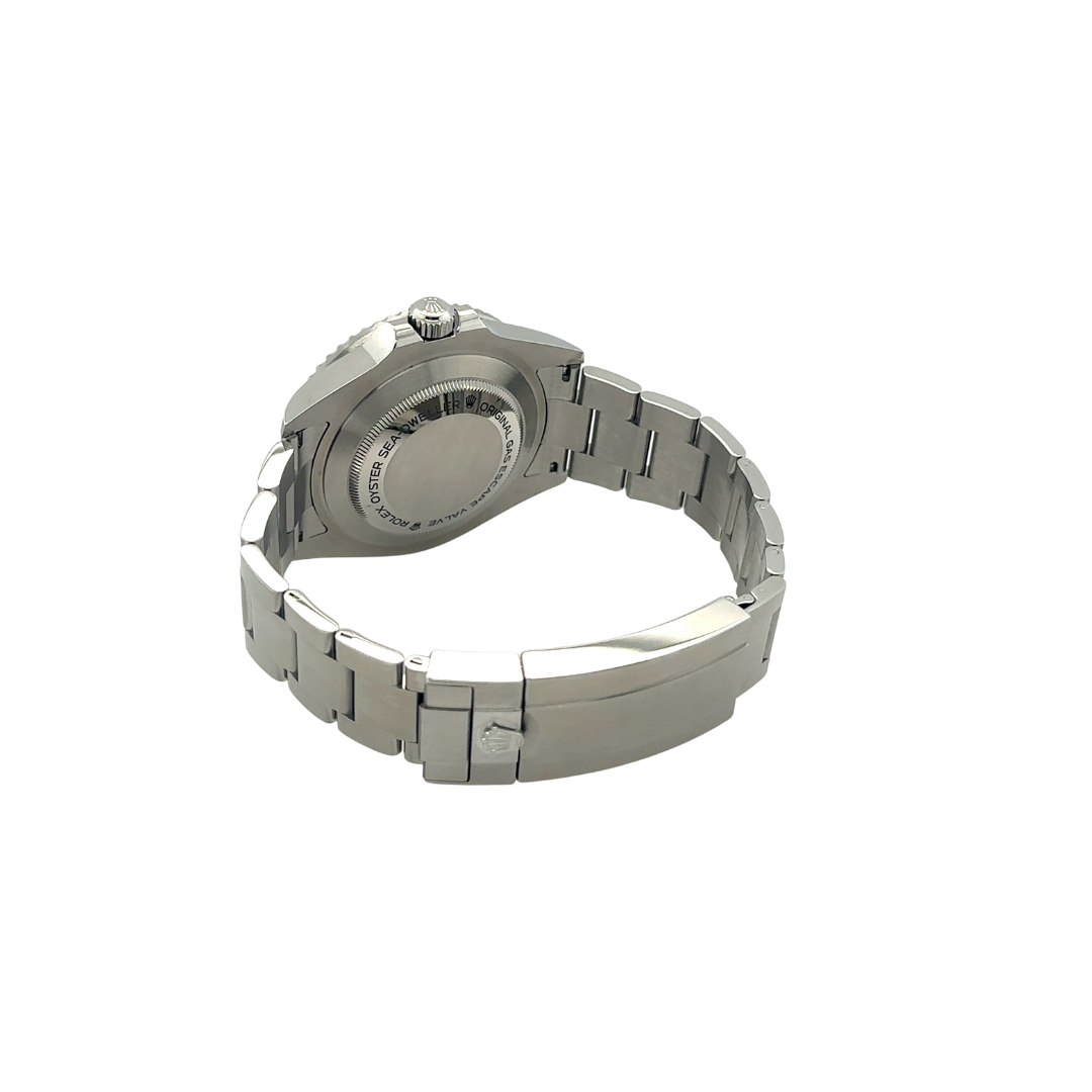 Video Thumbnail: 16 - Pre-owned Rolex Sea-Dweller