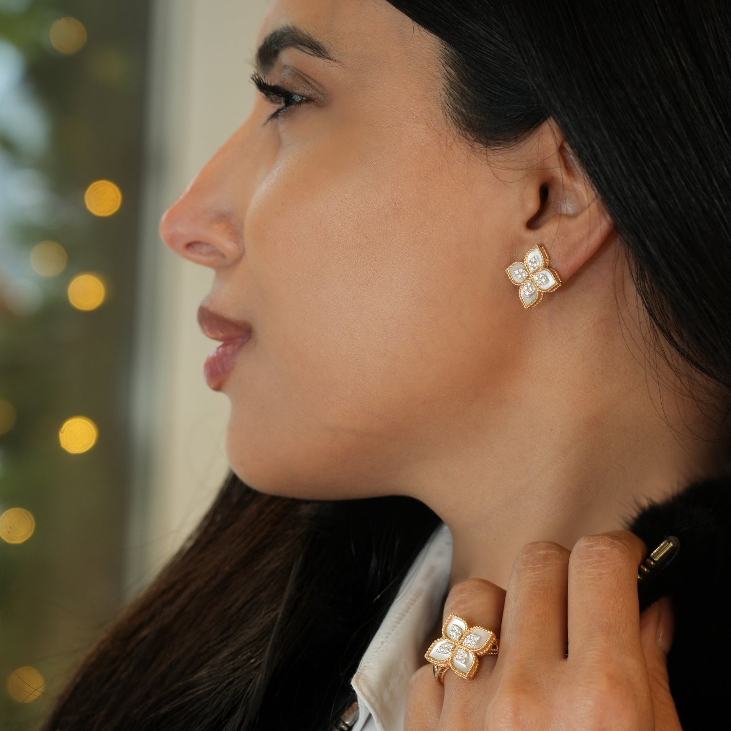 18KR Gold Princess Flower Mother Of Pearl Diamond Stud Earrings