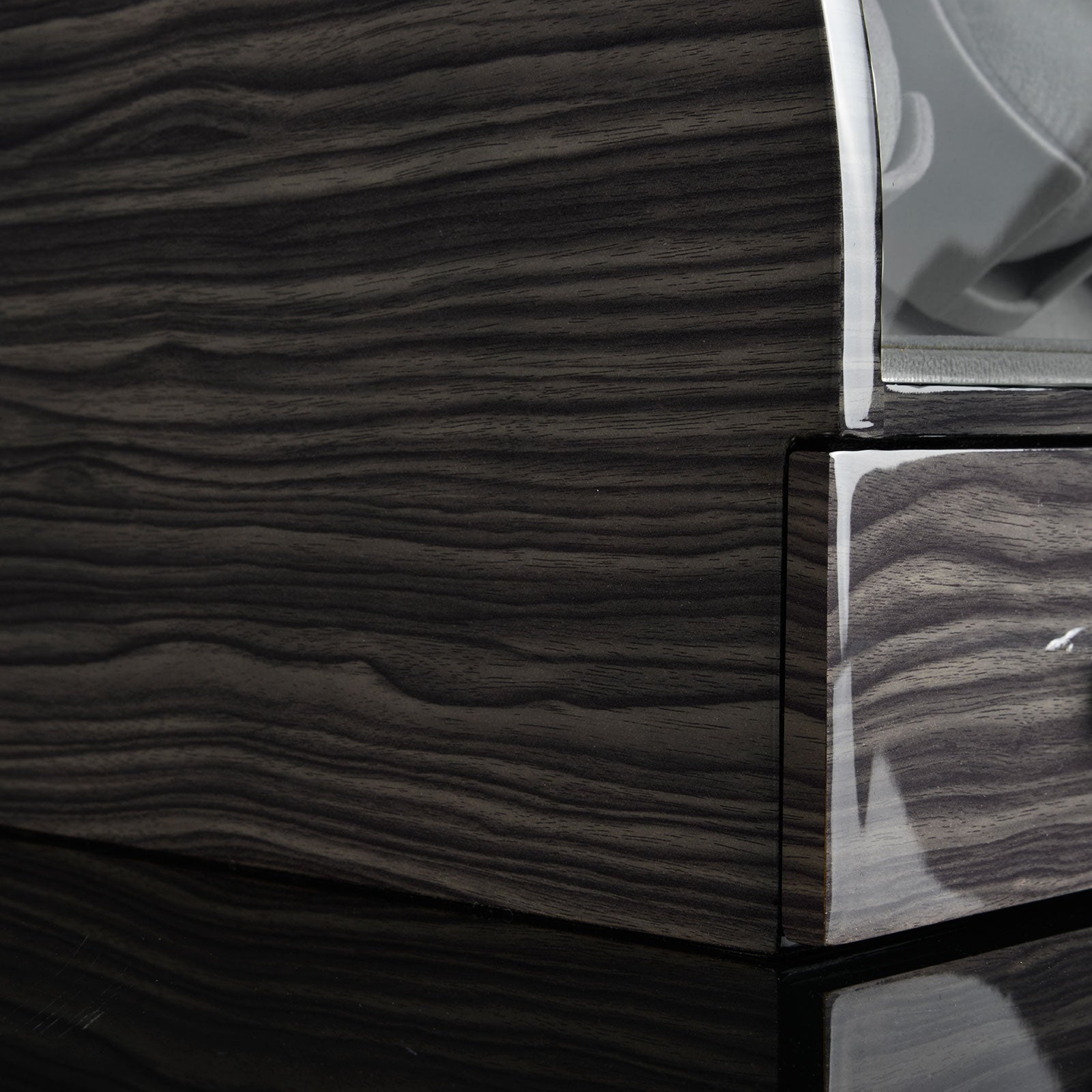 Video Thumbnail: 70005 37 D 02 - Designhütte Basel Dark Oak Single Watch Winder