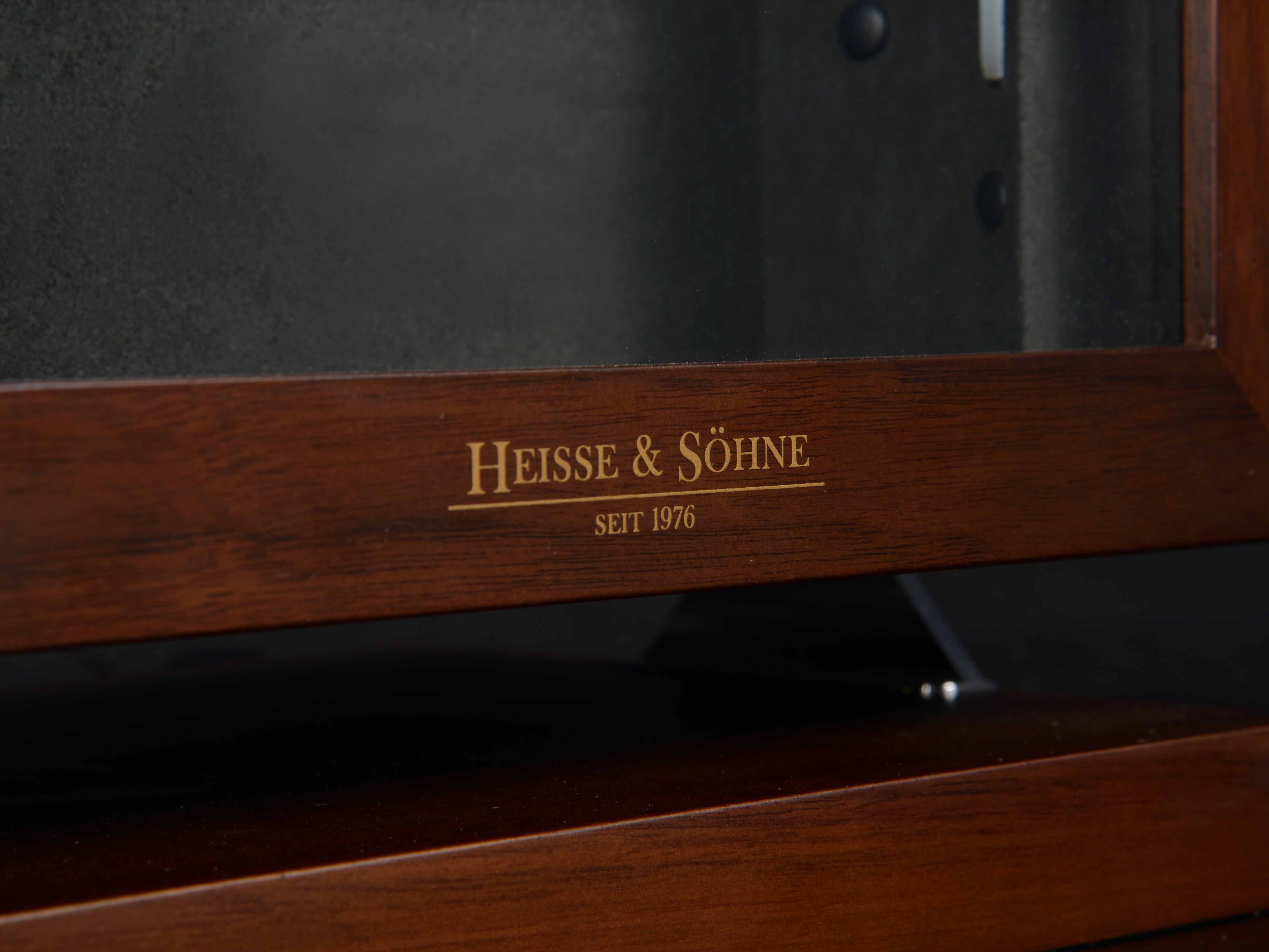 Triton Walnut & Black 8 Watches