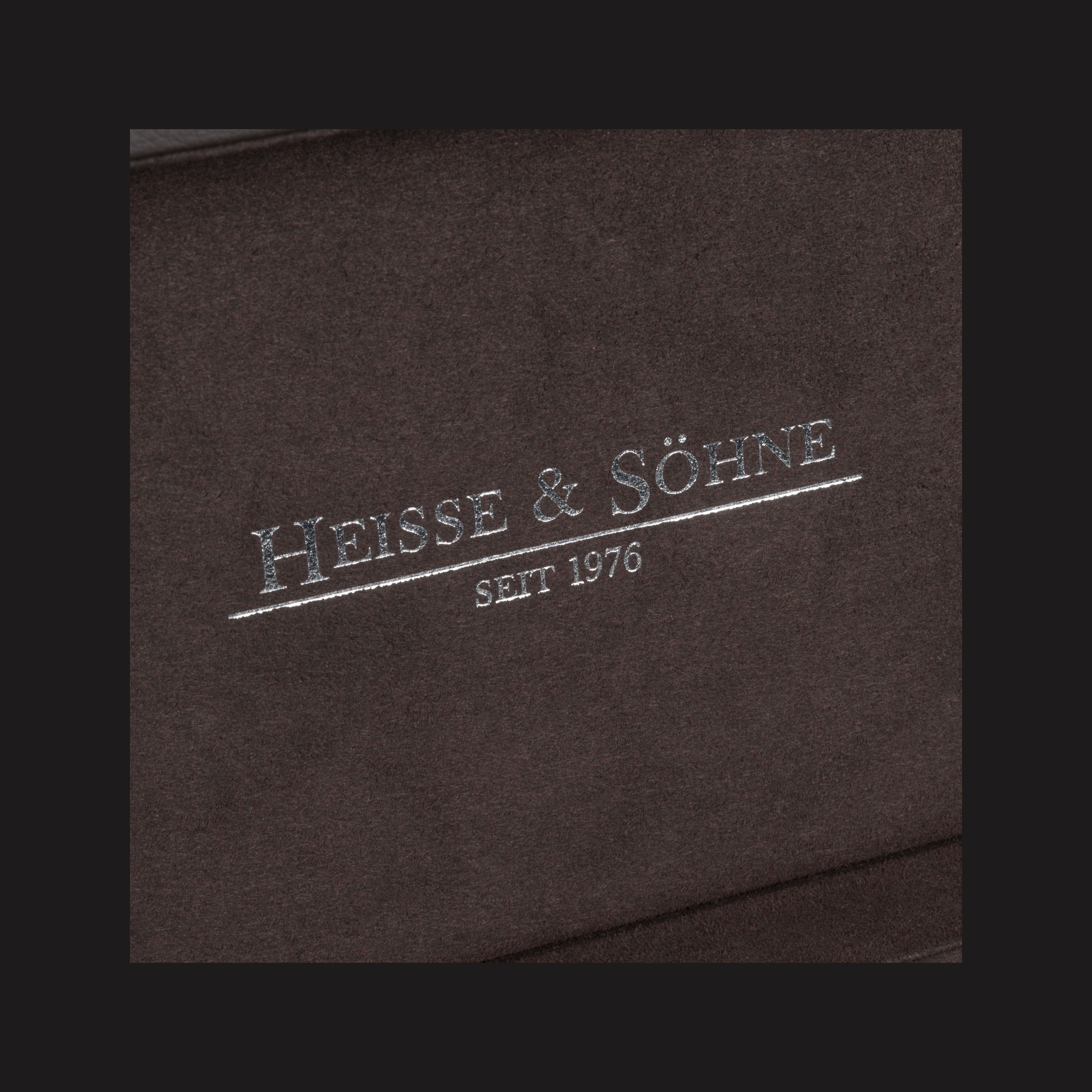 Vancouver Brown 8 Watches