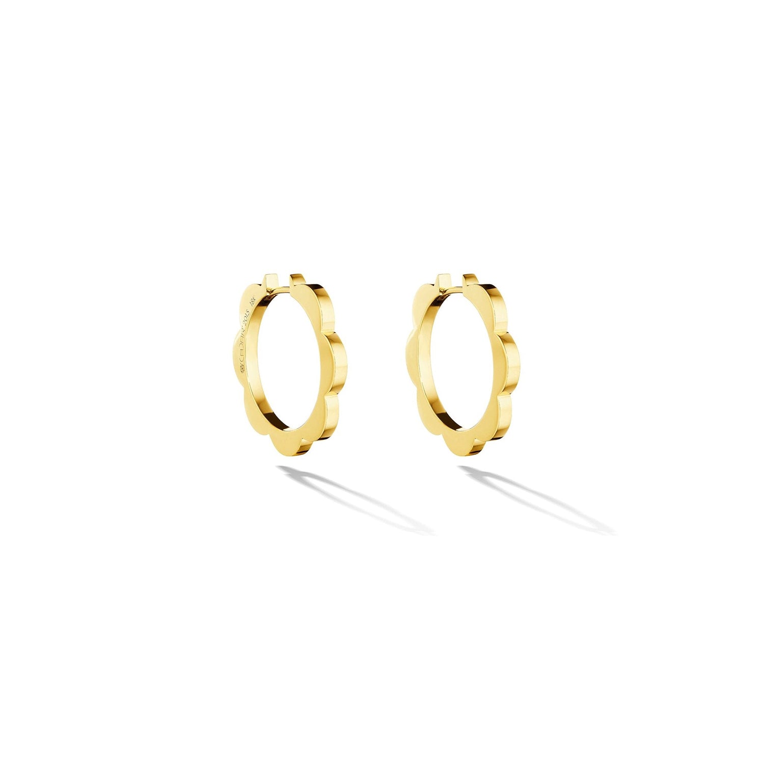 18K Yellow Gold Medium Floral Hoop Earrings