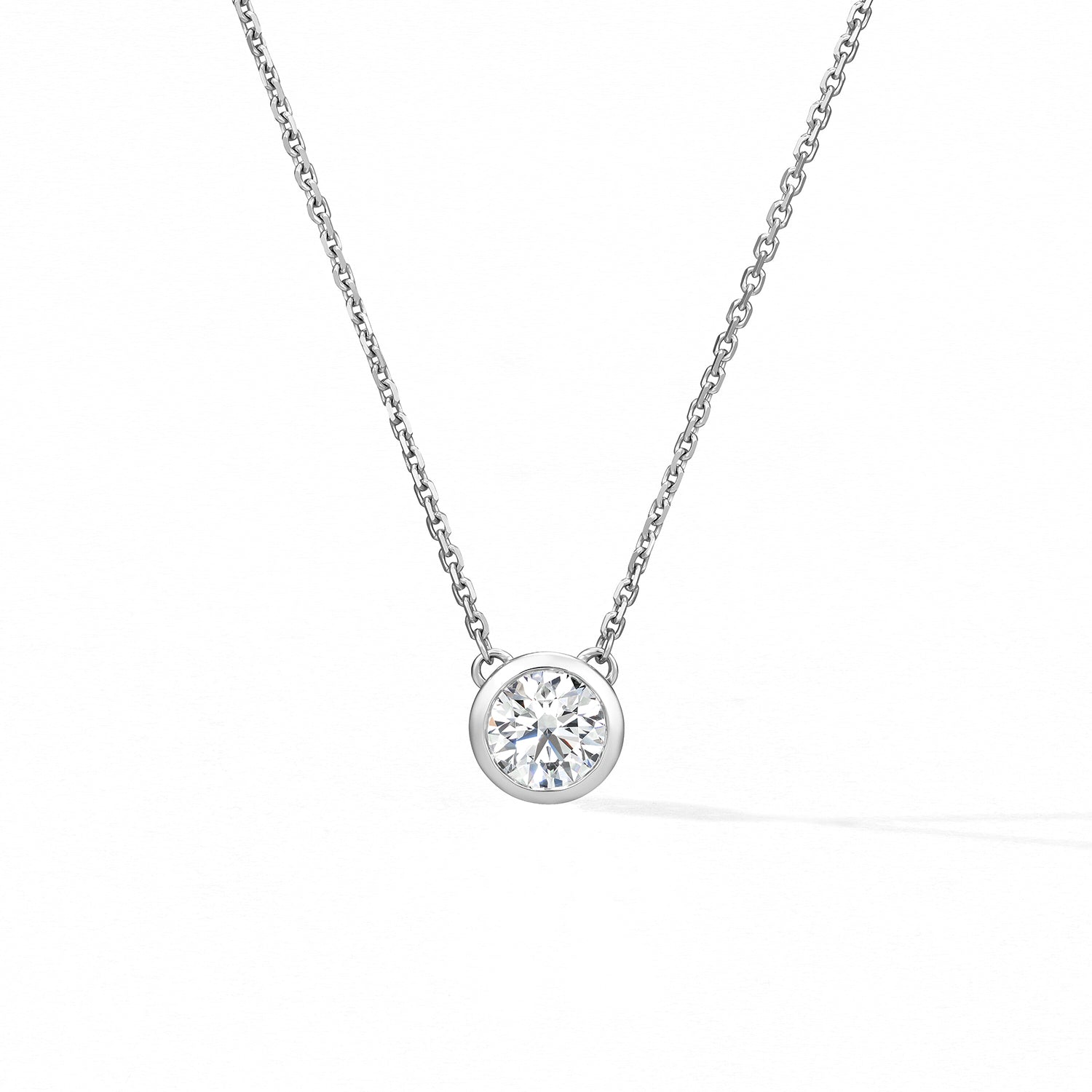 HOF Classic Bezel Solitaire White Gold Pendant