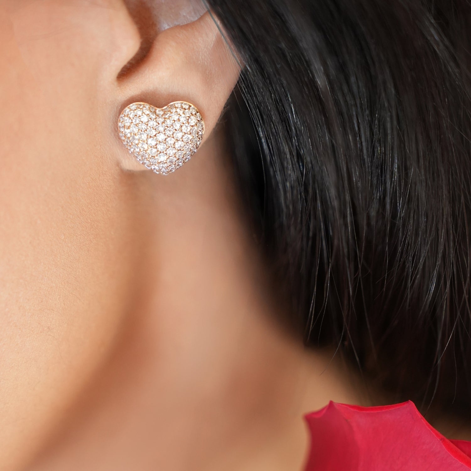 Video Thumbnail: Howard Rose Gold Pave Set Diamond Heart Earrings 4947 - Howard 18k Rose Gold Pave Set Diamond Heart Earrings