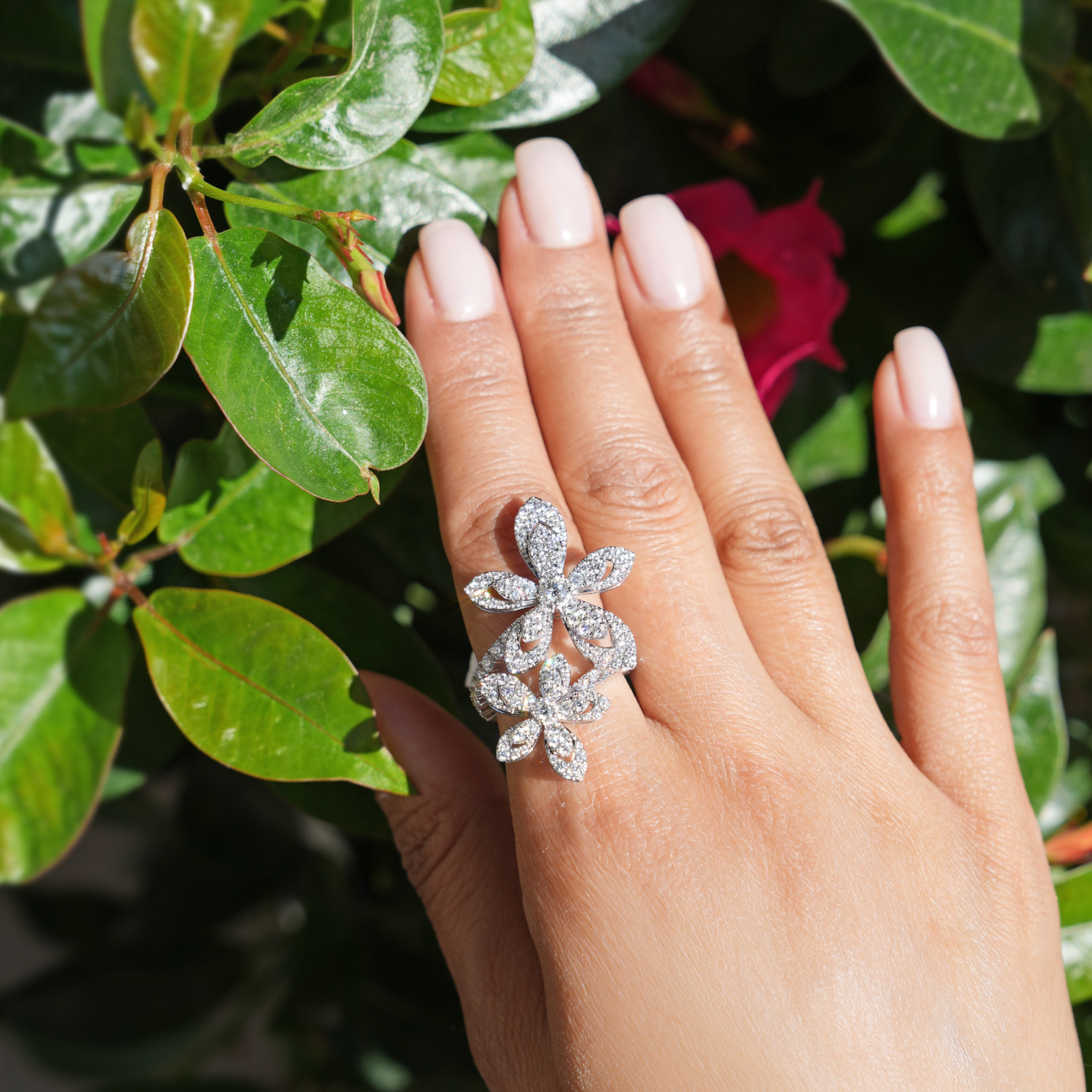 Video Thumbnail: Roberto Coin White Gold Diamond Tiare Ring 2 - Roberto Coin 18k White Gold Diamond Tiare Ring 2.57ctw