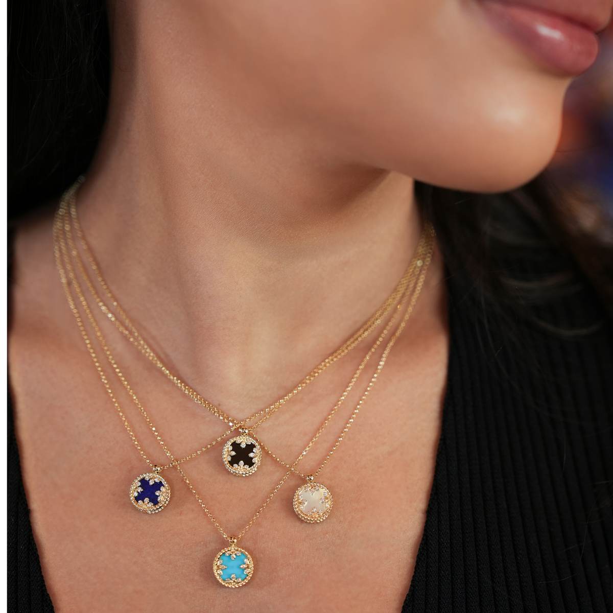 Roberto Coin 18K Yellow Gold Venetian Medallions Small Diamond And Lapis Necklace 0.05ctw