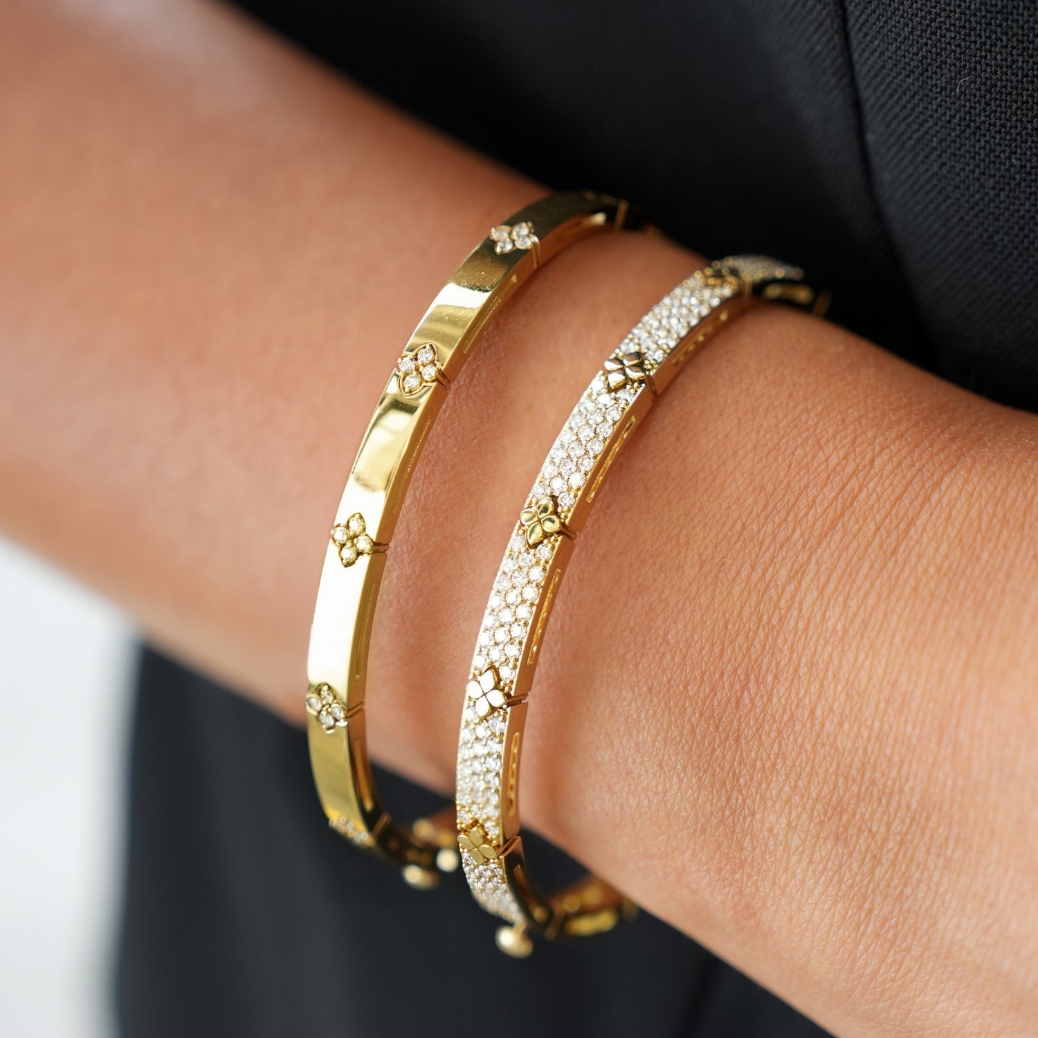 Roberto Coin 18k Yellow Gold Love In Verona Pave Diamond Bangle 1.45ctw