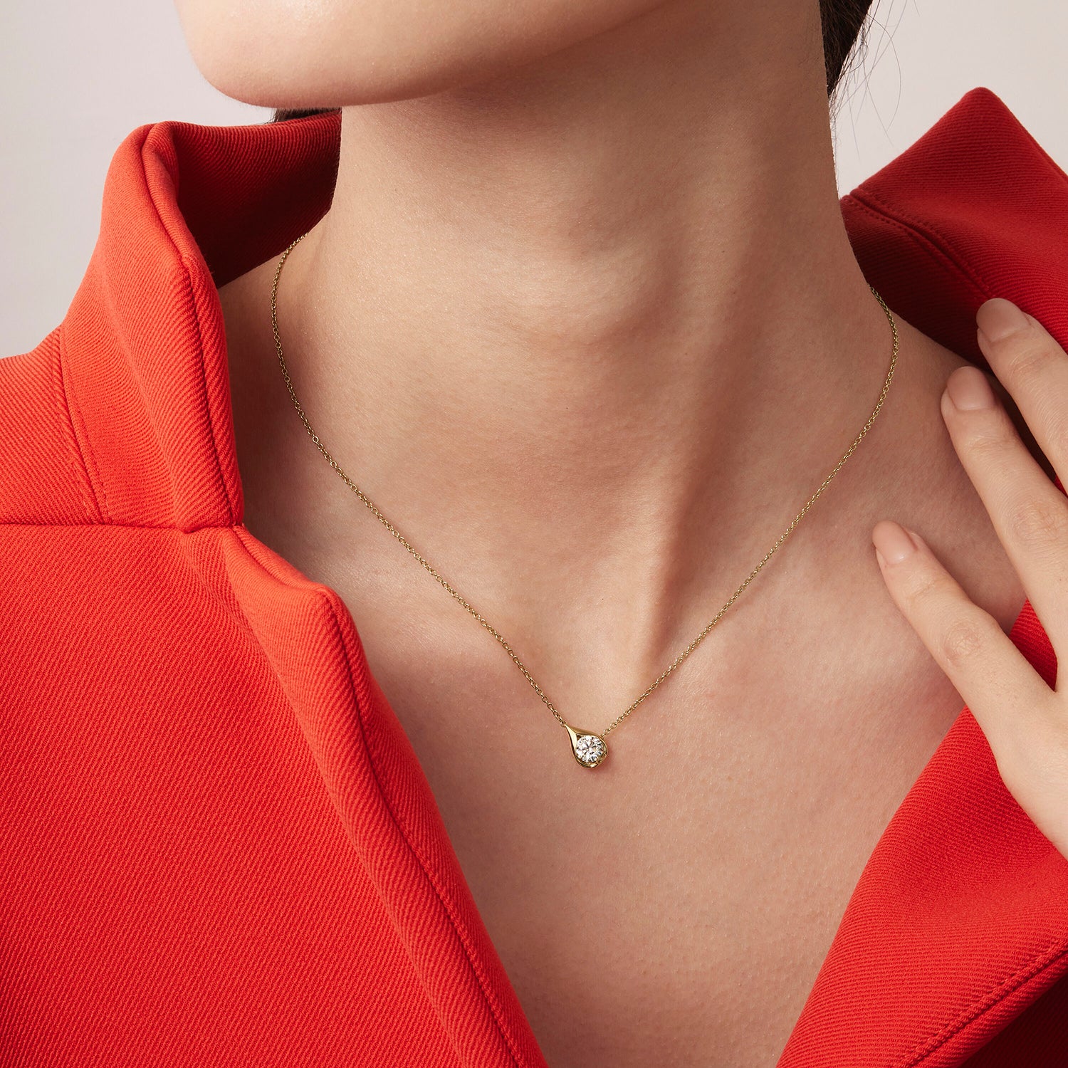 18K Yellow Gold Lu Droplet Pendant