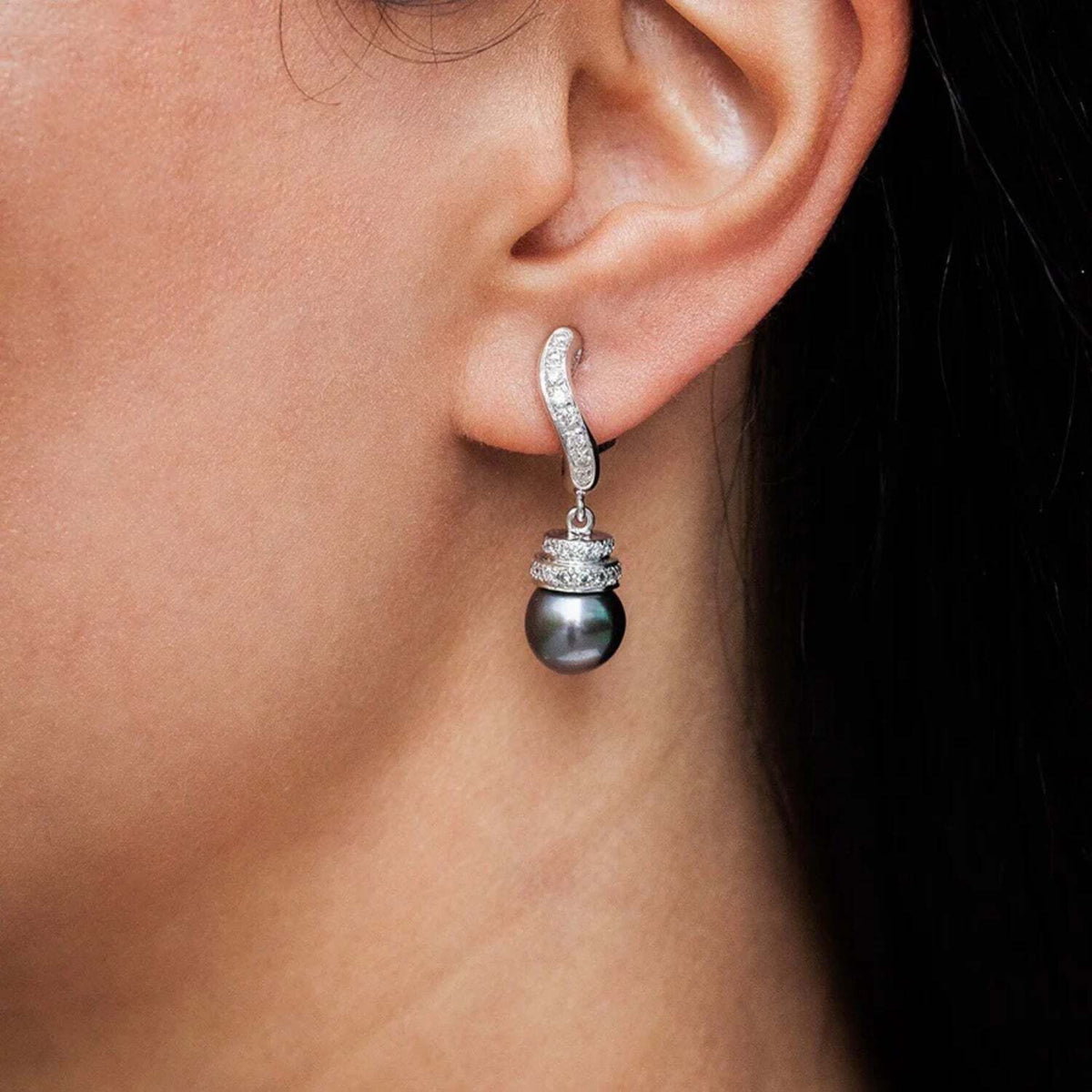 Video Thumbnail: Untitleddesign 2024 05 - Pearl Pave Diamond Drop Earrings
