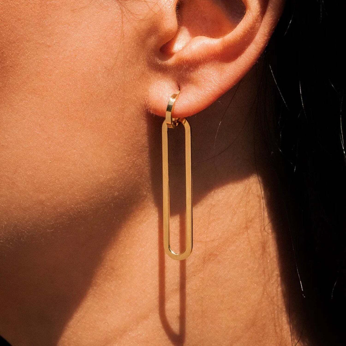 14K Yellow Gold Oblong Gold Drop Earrings
