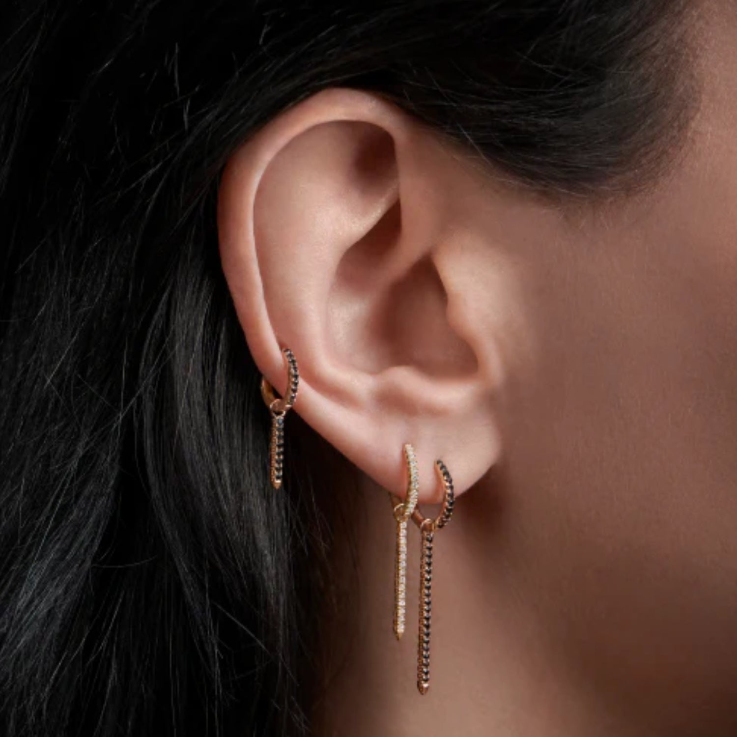 Maria Tash Gold Black & White Diamond Eternity Bar Charm 11mm