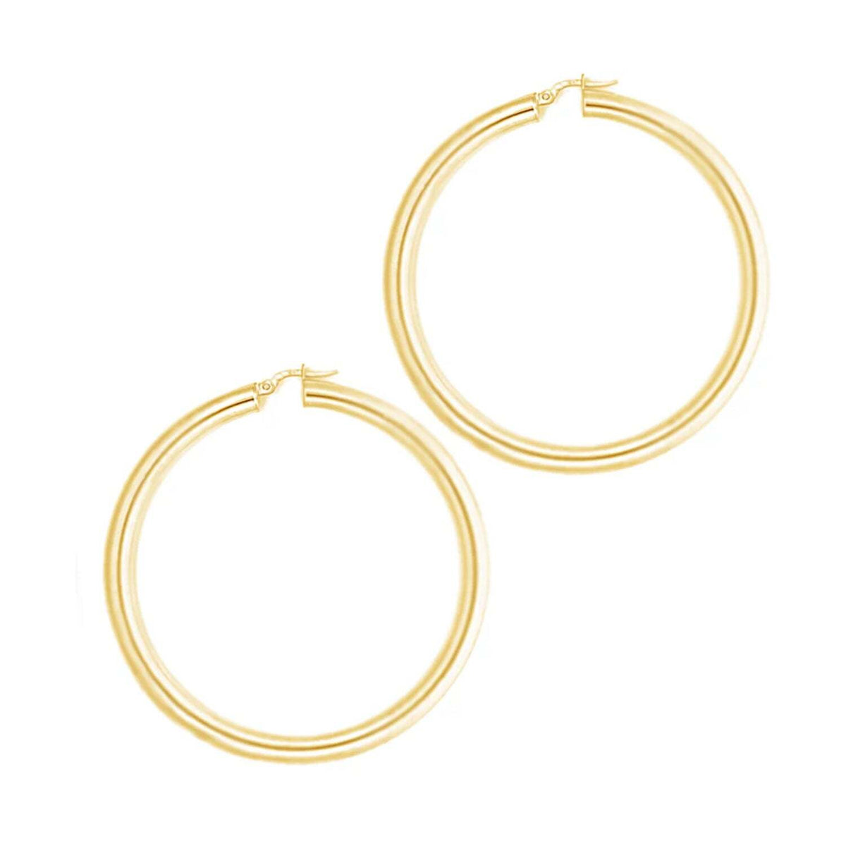 Video Thumbnail: Untitleddesign 37 - 18k Gold Hoop Earrings