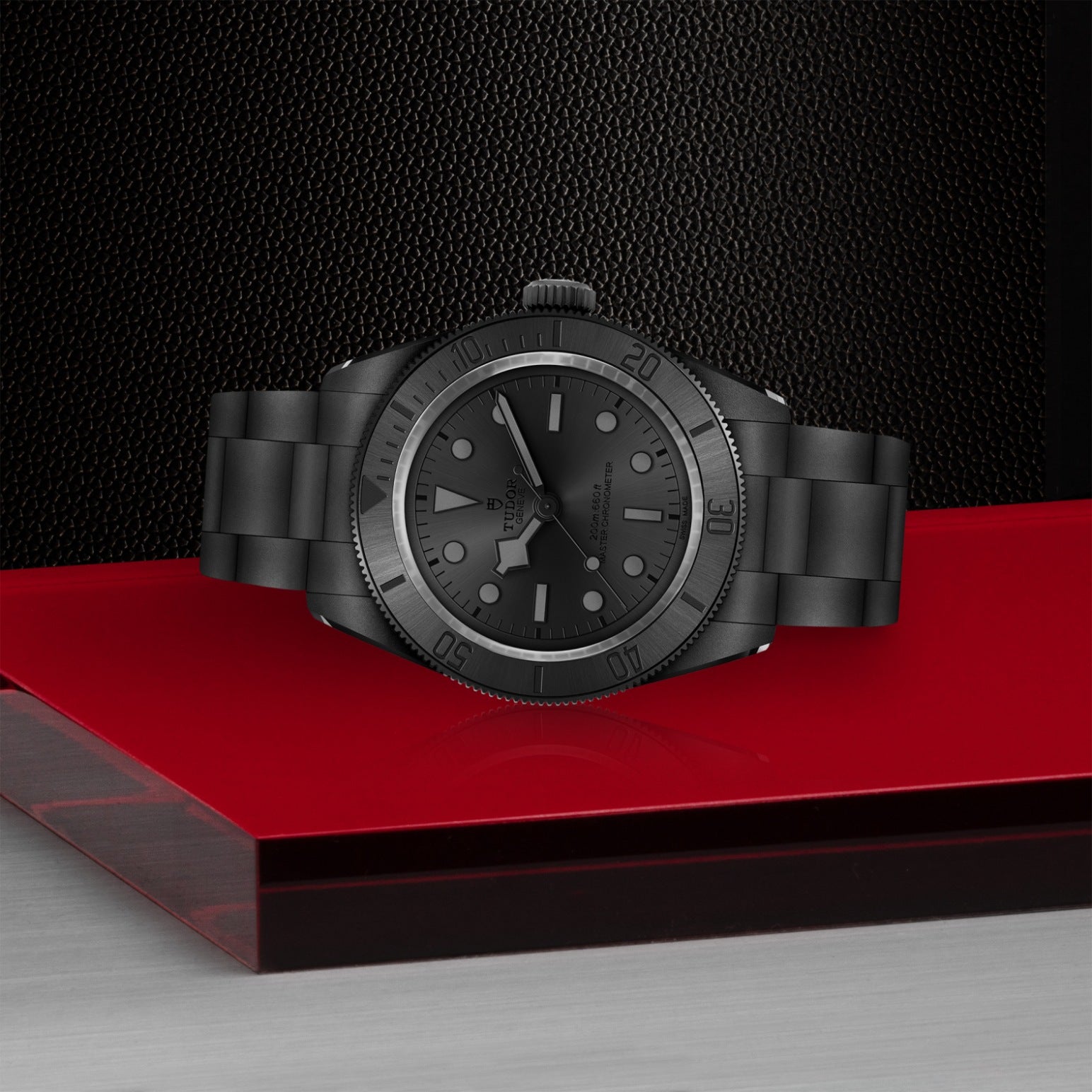 Video Thumbnail: Tudor 0001 - Black Bay Ceramic M7941a1acnu-0001