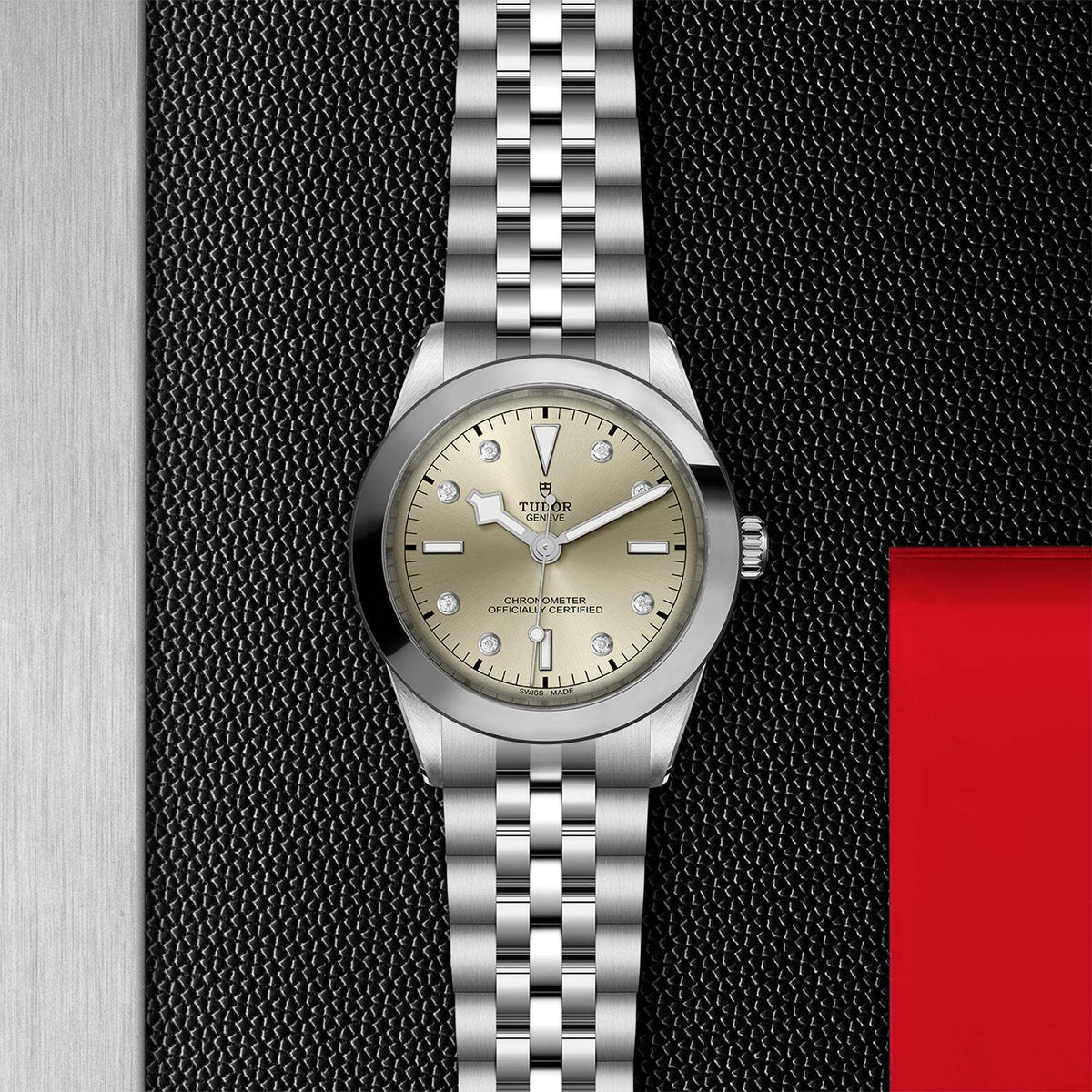 TUDOR BLACK BAY ONE 39