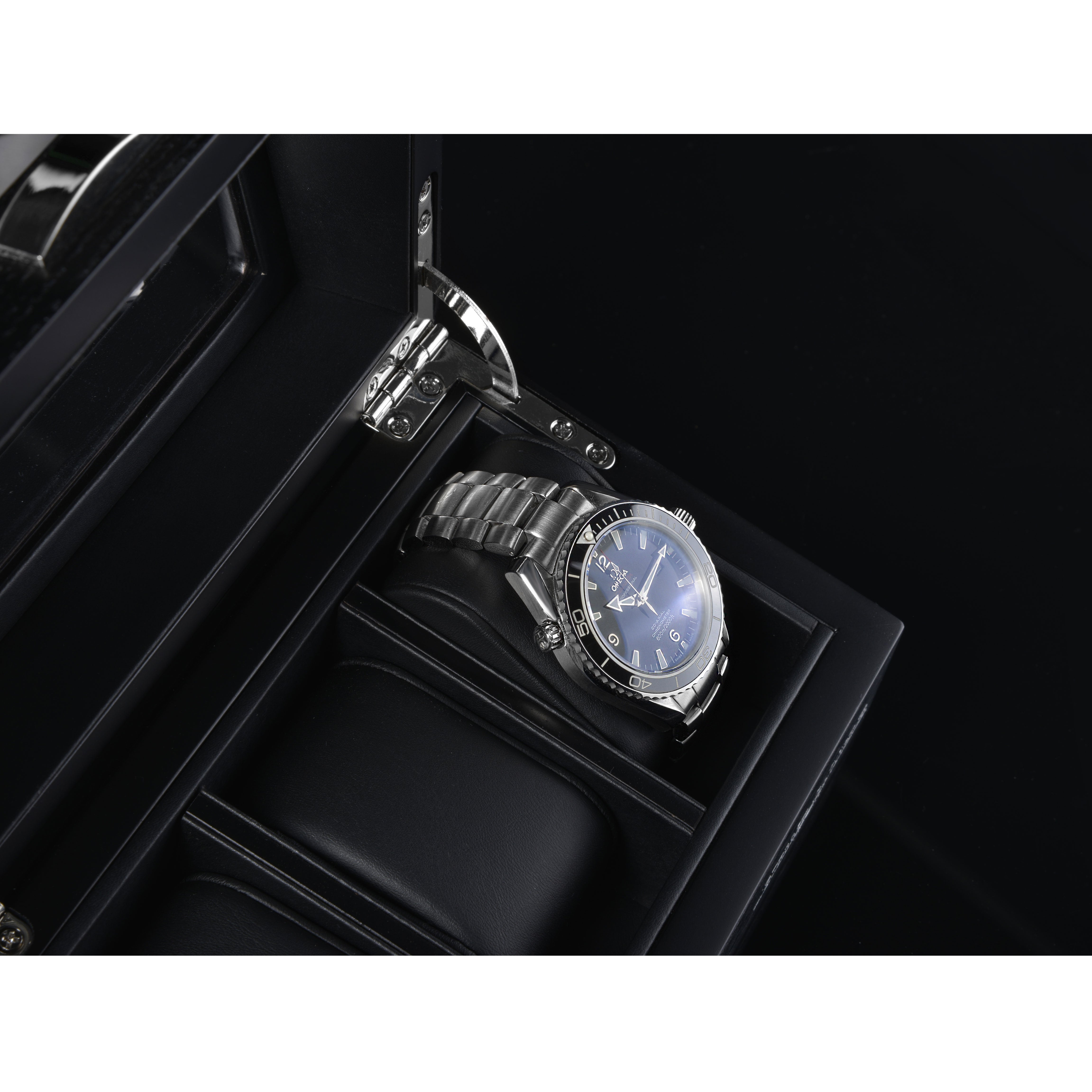 Video Thumbnail: 70019 145 D 02 - Oxford Black Watch Box for 3 Watches