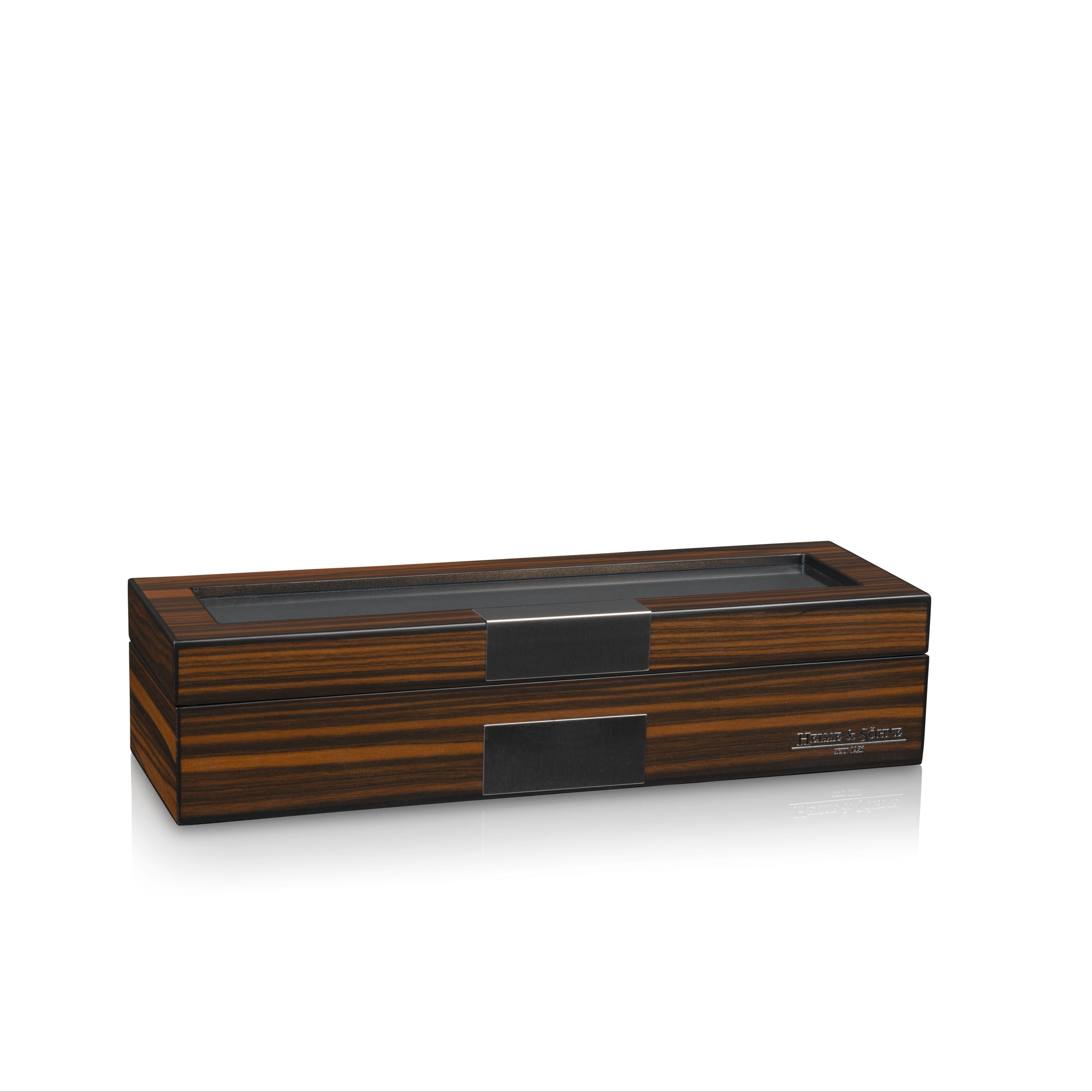 Video Thumbnail: 70019 184 159 - Vegas 6 Watches Wood Watch Box