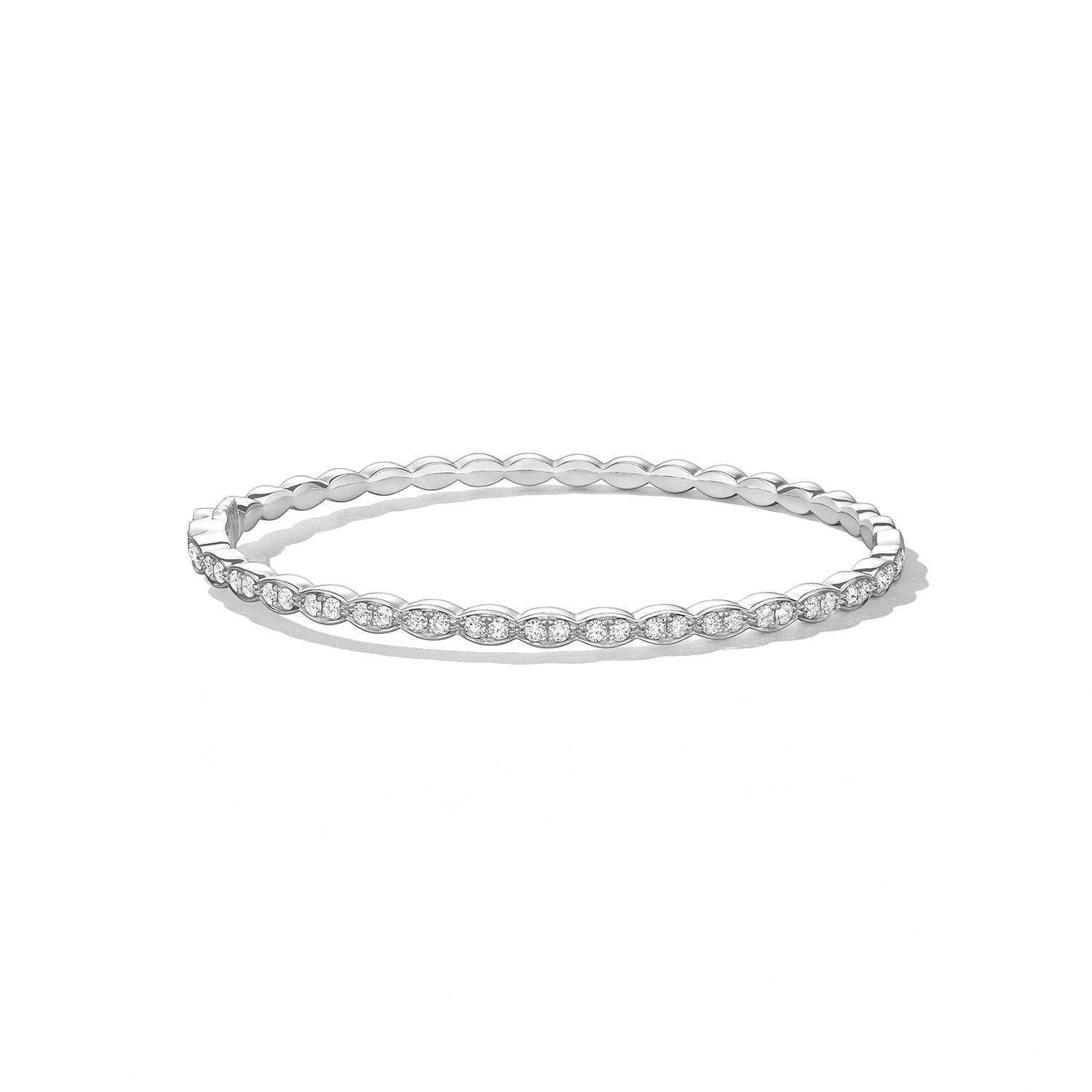 Hearts On Fire 18K Lorelei Floral Diamond Bangle 1.00CTW