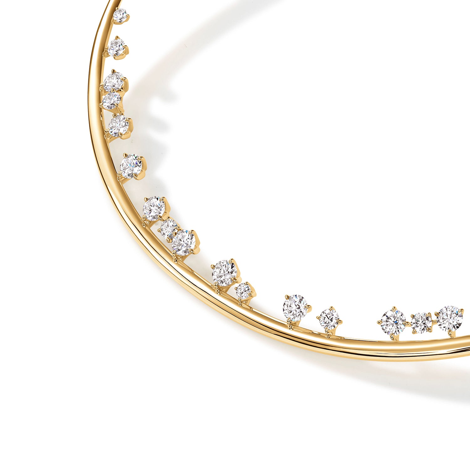 18KY Gold Barre Floating Diamond Choker