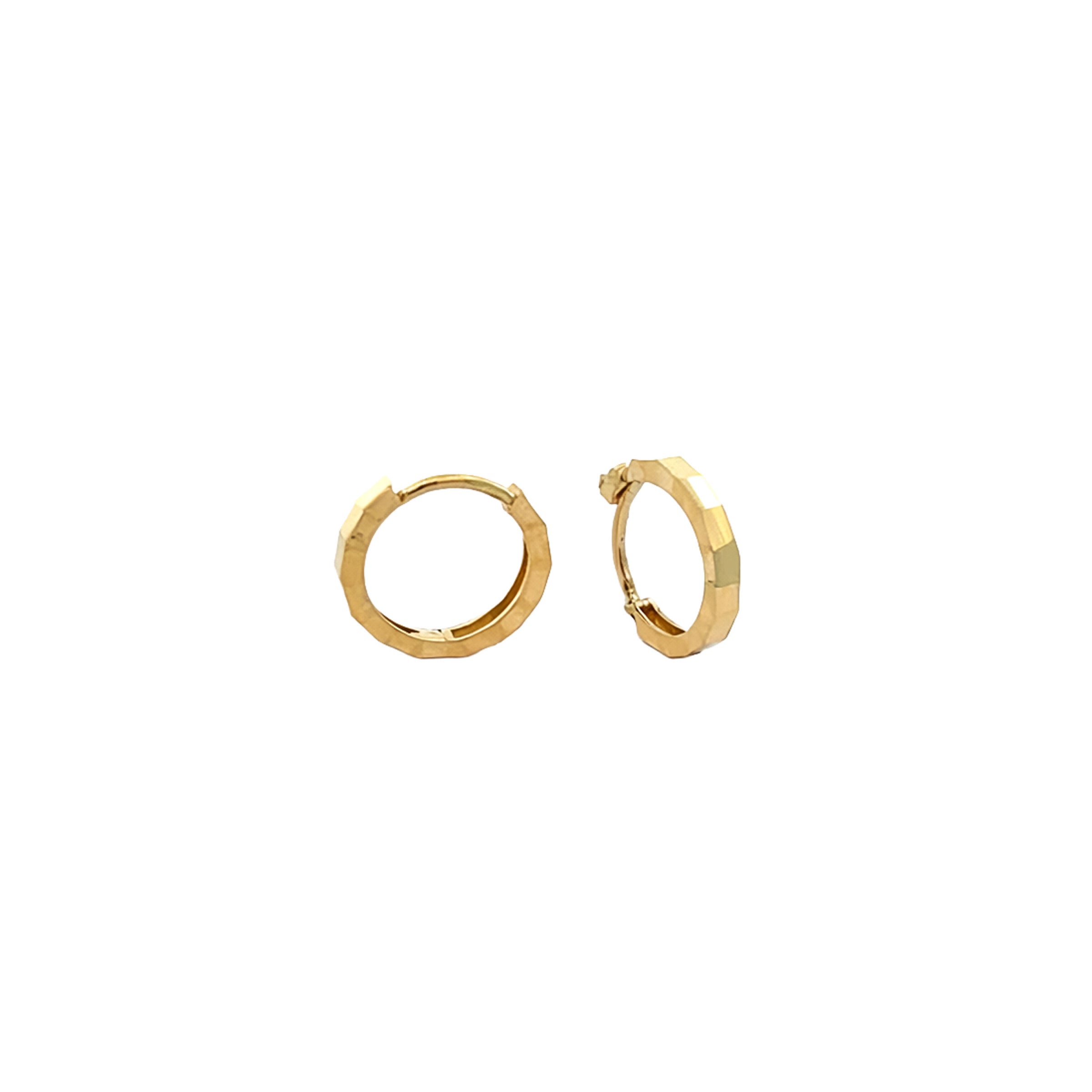 Video Thumbnail: Howard Yellow Gold Fluted Huggie Earrings Abfd - Howard 14k Yellow Gold Fluted Huggie Earrings