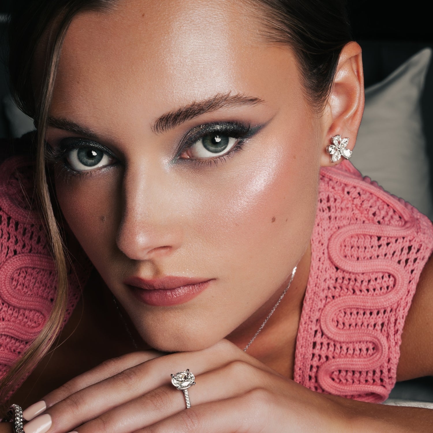 Howard 18K White Gold Flower Design Stud Earrings 5.00ctw