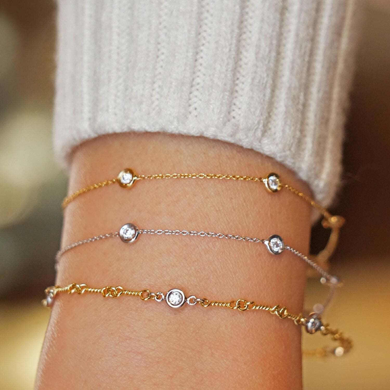 Roberto Coin 18K Yellow Gold 7" Diamonds by The Inch Five Station Bracelet 0.25 ctw