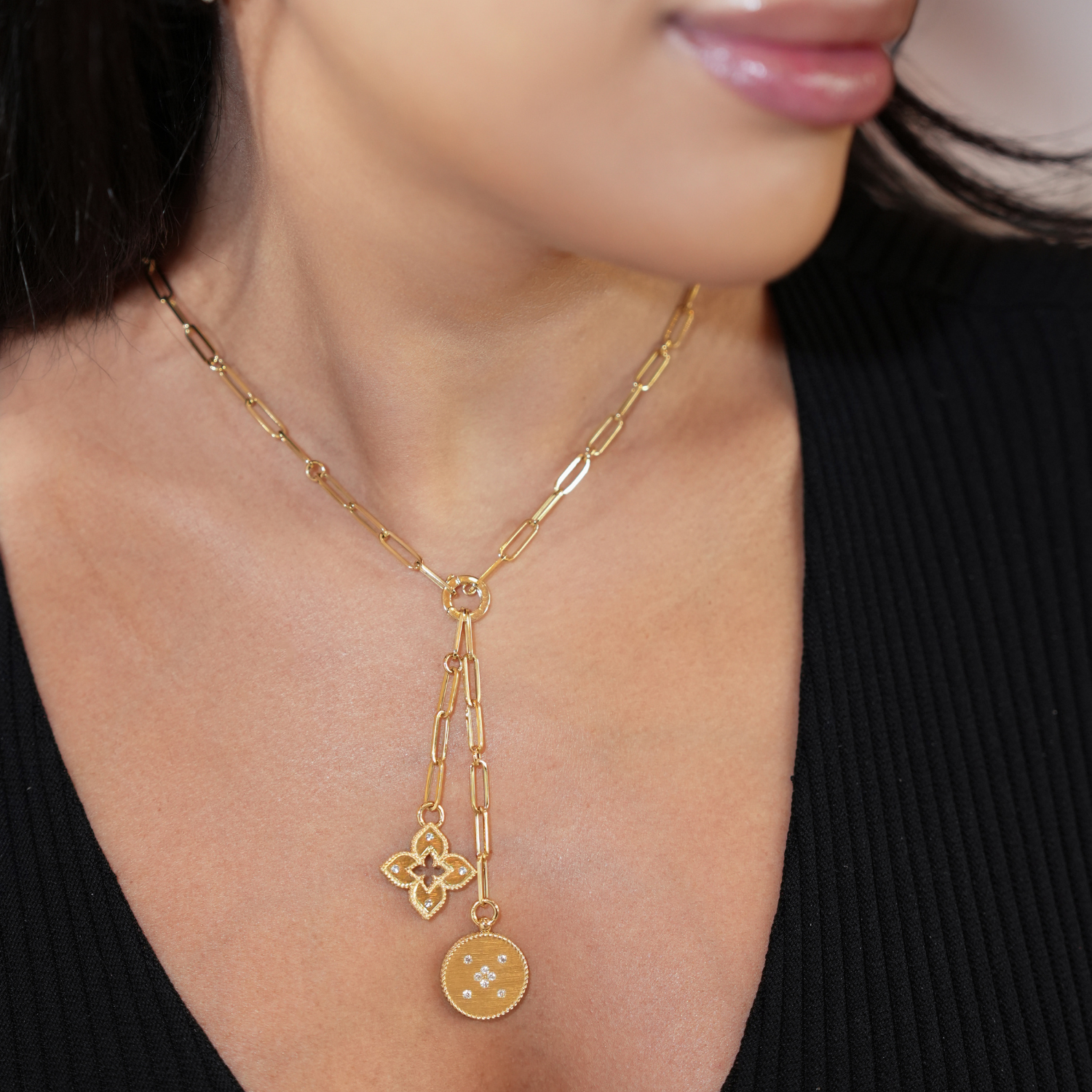Roberto Coin 18K Yellow Gold  Venetian Princess Diamond  Necklace 0.20CTW