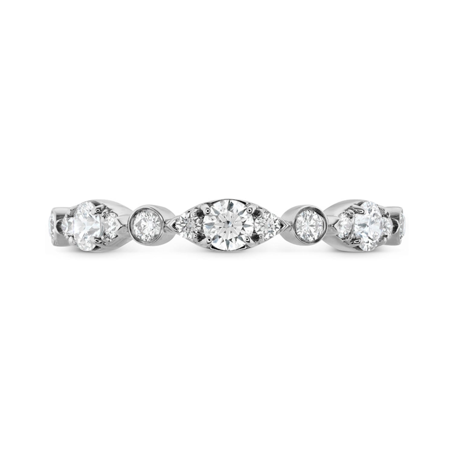 Hearts On Fire Bezel Regal Diamond Band