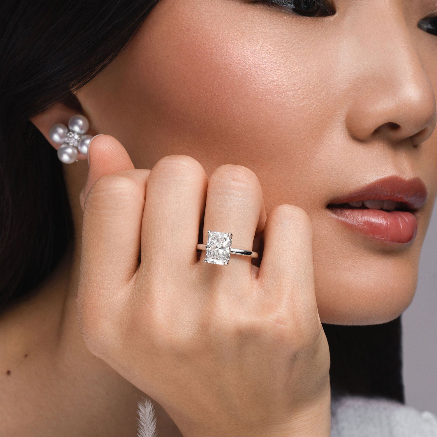 Paul Morelli 18K White Gold Pearl Sequence Clip Earrings 0.28ctw