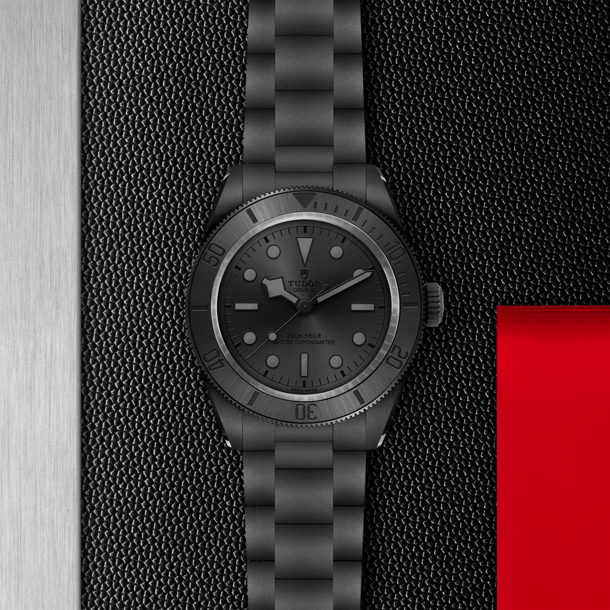 Video Thumbnail: Tudor 0001 1 - Black Bay Ceramic M7941a1acnu-0001