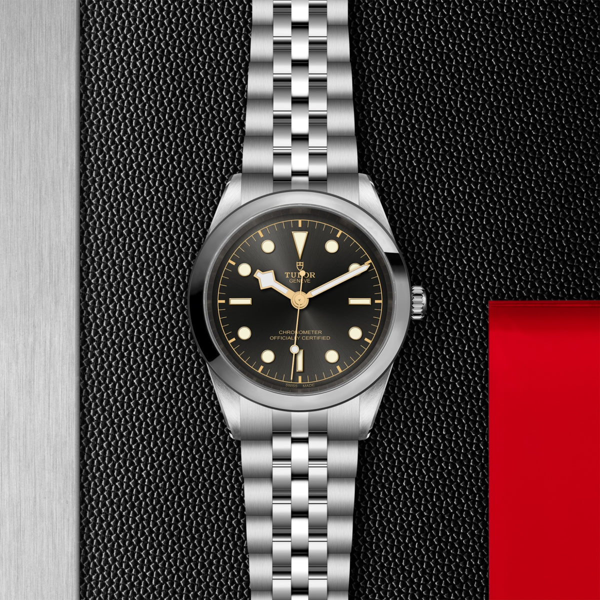 Video Thumbnail: Tudor 0001 - Tudor Black Bay One 41 M79680-0001