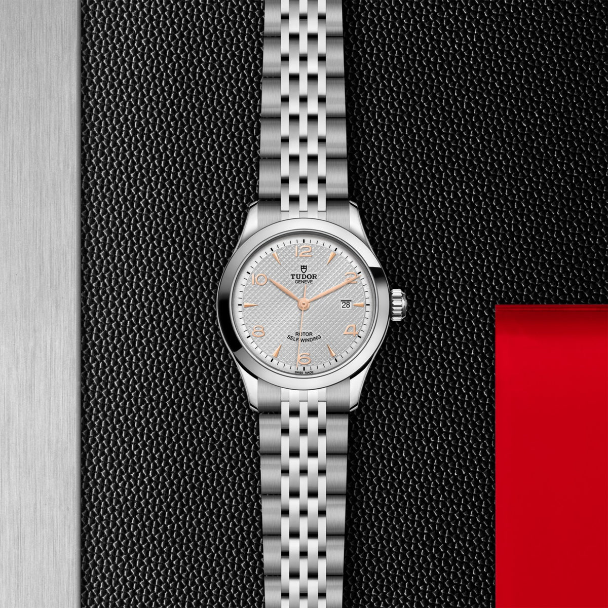 Video Thumbnail: Tudor 0001 - Tudor 1926 M91350-0001